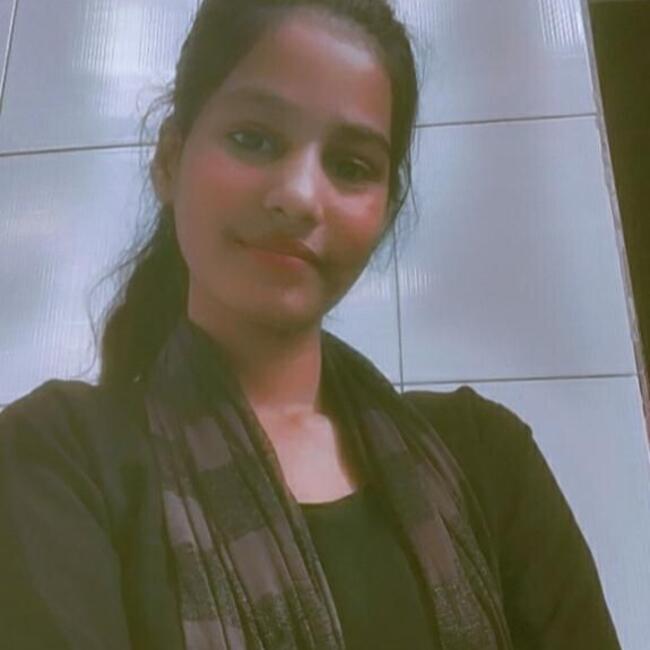 Babysitter in Delhi: Shaheena