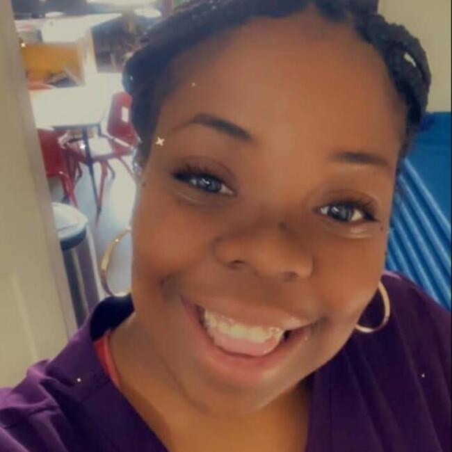 Babysitter in Miami: Tiara