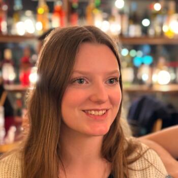 Babysitter in Bures-sur-Yvette: Lou-Ann