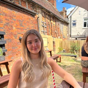 Babysitter in Stevenage: Emily