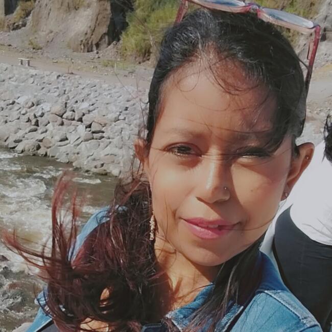 Babysitter in David: Alaine