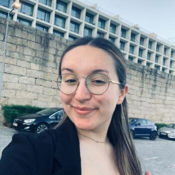 Babysitter Lamego: Raquel
