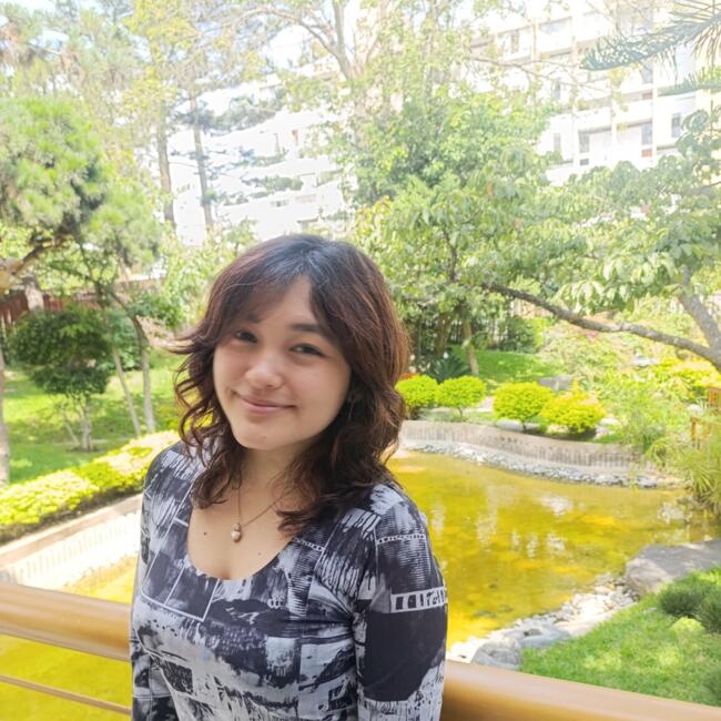 Babysitter in Lima: Samara