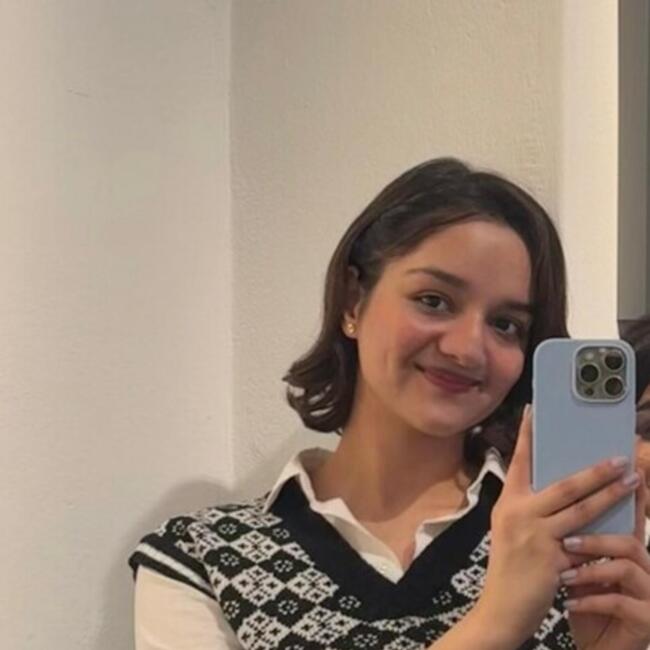 Babysitter in Berlin: Ridhima