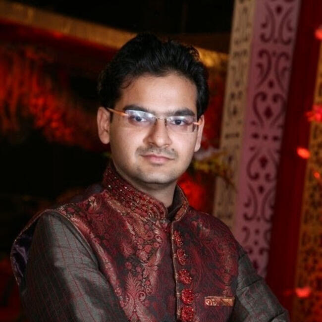 दिल्ली में बेबीसिटिंग की नौकरी: Himanshu