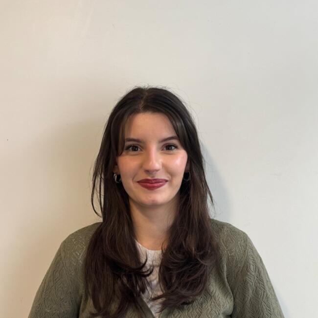 Babysitter in Poitiers: Léa