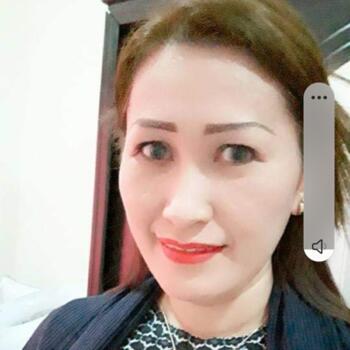 مربية أطفال الدوحة: Evelyn