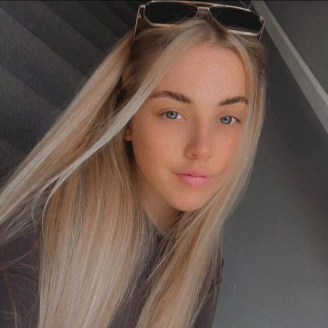 Babysitting job in Ballynahinch: Becky