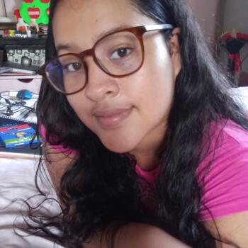 Babysitter in Guácima: Diana