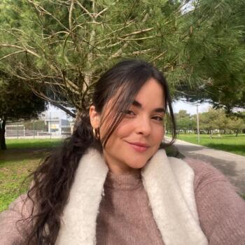 Babysitter in Almada: Kamila
