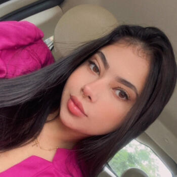 Babysitter in Praia Grande: Ana Clara