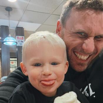 Babysitting job in Acton (California): babysitting job Bo