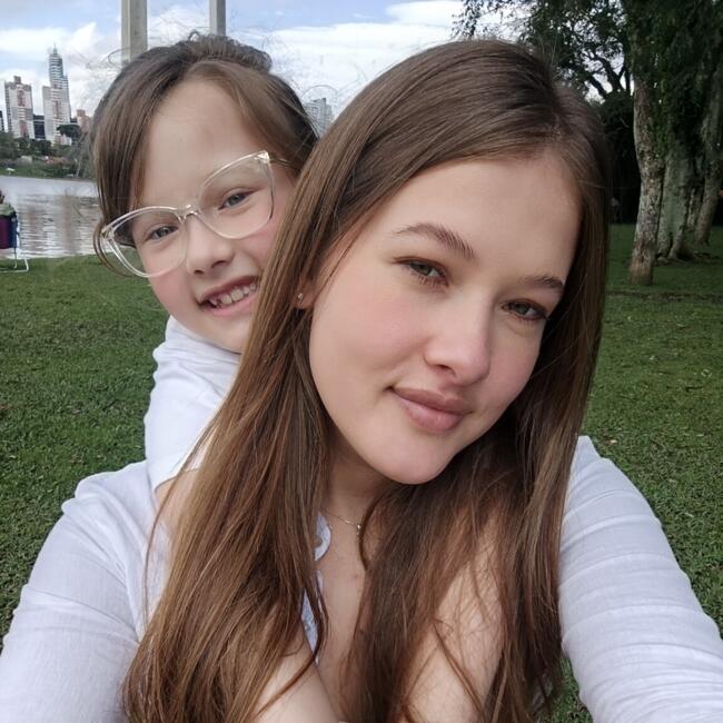 Babysitting job in Curitiba: Jenifer