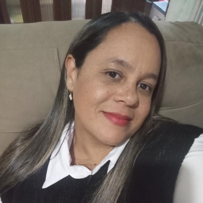 Babysitter in São Paulo: Aniele