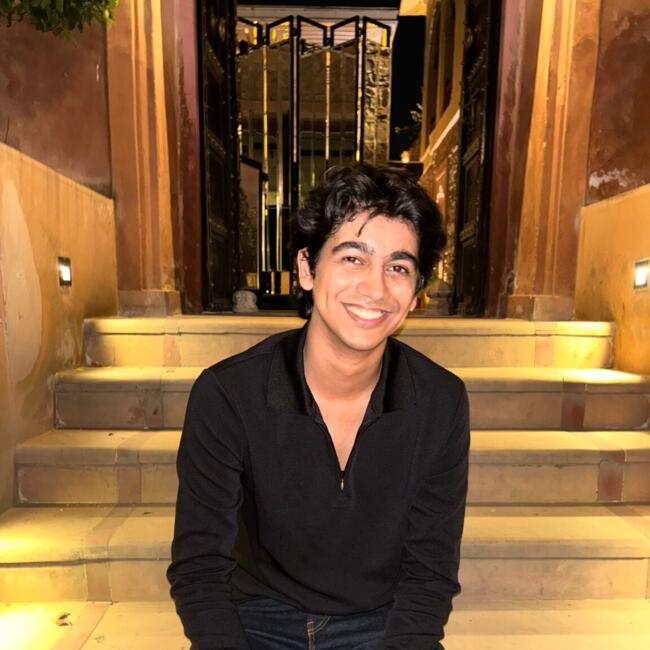 Babysitter in Milan: Jai Aditya