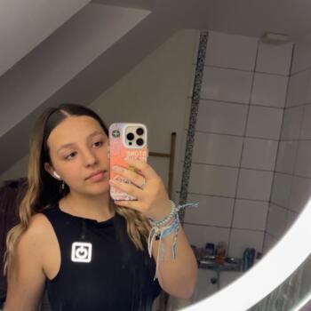 Babysitter Villers-sur-le-Roule: Luna