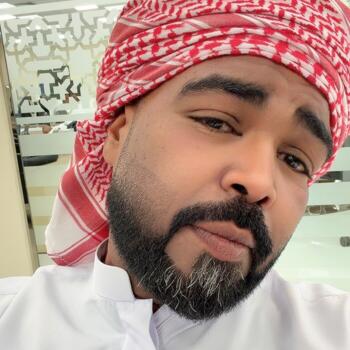 الوالدين إمارة الشارقة: Ahmed