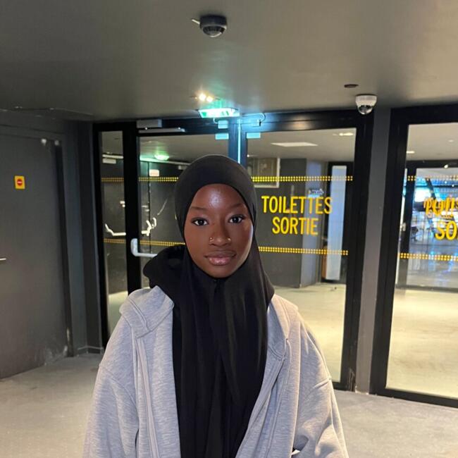 Babysitter in La Courneuve: Zeinab