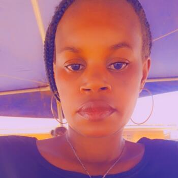 Babysitter in Kampala: Christine