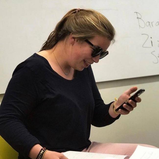 Babysitter in Tournai: Alice