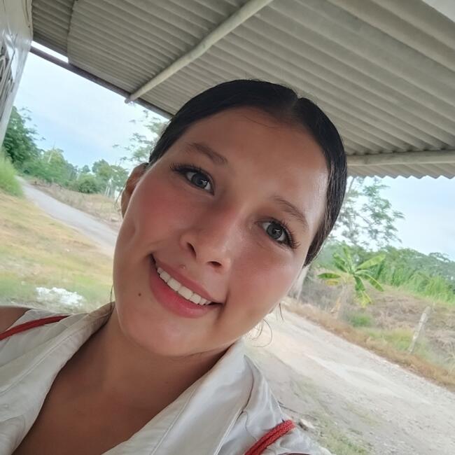 Babysitter in Barrancabermeja: Katherin Dayana