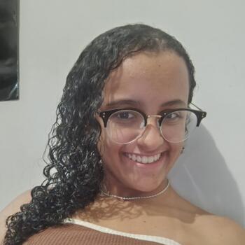 Babysitter Goiânia: Amanda
