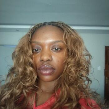 Babysitter in Roodepoort: Shantel