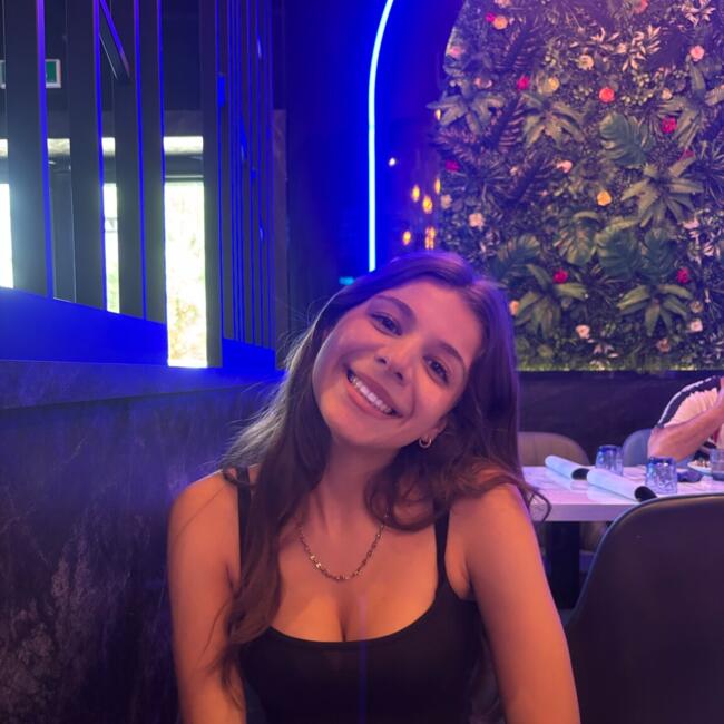 Babysitter in Beautiran: Ilyana