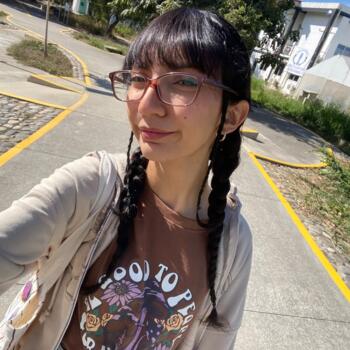 Niñera en Pto Vallarta: Niza 