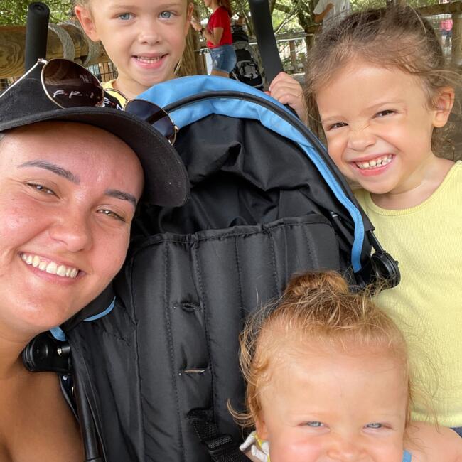 Babysitter in Brasília: Izabelly