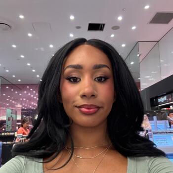 Babysitter in Sydney: Ebony