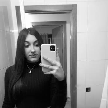 Nanny in Ceuti: Encarni