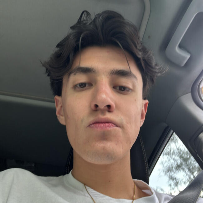 Babysitter in Mexico City: Edgar