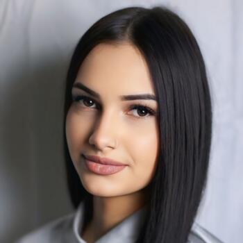 Babysitter in Kecskemét: Lara