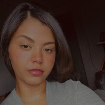 Babá Nova Lima: Esther