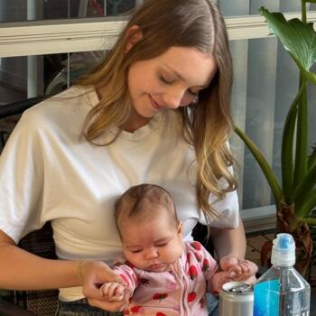 Babysitter Melbourne: Alexandra