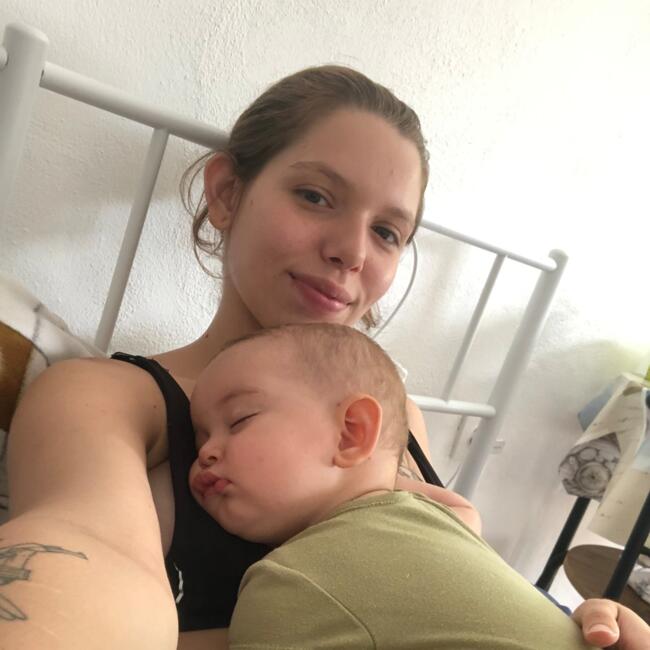 Babysitter em Quelfes: Mariana