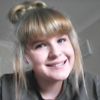 Babysitter in Northampton: Lily-mai