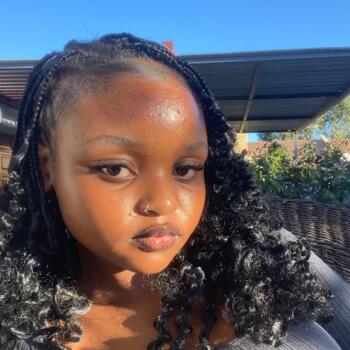 Babysitter in Kimberley: Mbalentle