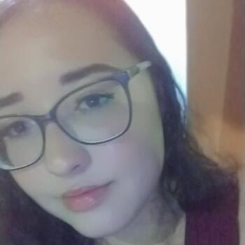 Babysitter in Suzano: Nicoly