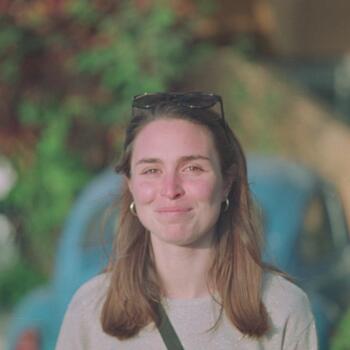 Babysitter in Miraflores District: Roberta