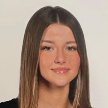 Babysitter in Carrières-sur-Seine: Lidia