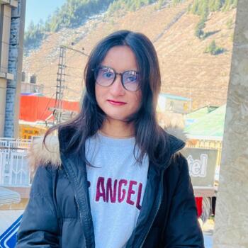 Nanny in Lahore: Maha