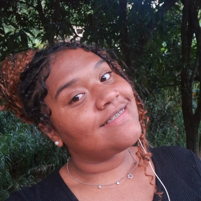 Babá em Barra Mansa: Ana