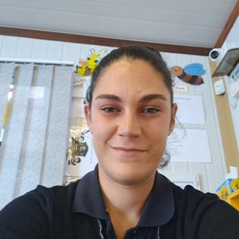 Babysitter in Roodepoort: Monique