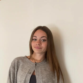 Babysitter in Ottignies-Louvain-la-Neuve: Lou