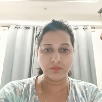 Babysitting job in Surat: babysitting job Srashti