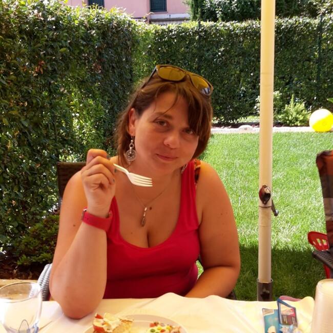 Babysitter in Lugano: Sara