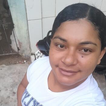 Babysitting job in Belém: babysitting job Mayara dos santos de Oliveira