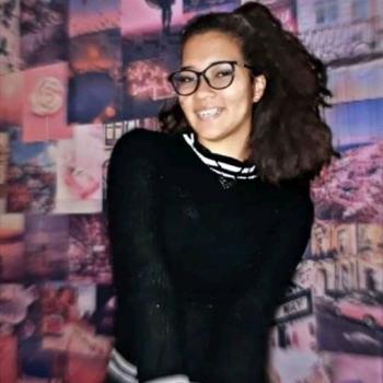 Agência de babá em Maringá: Erica